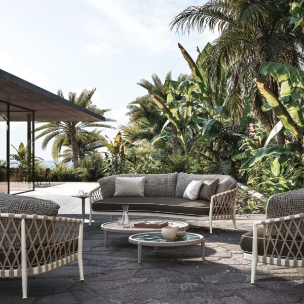 B&B Italia Outdoor Erica collectie sofa armchair fauteuil buitenmeubelen