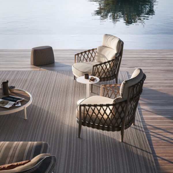 B&B Italia Outdoor Erica fauteuil armchair highback hogerug buitenmeubelen outdoordesign