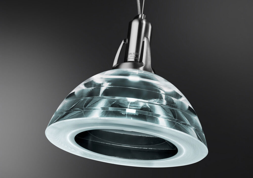 Lumina Galileo hanglamp kristalglas LED designverlichting showroom Naarden